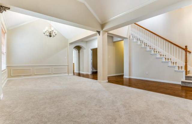 415 Rainforest Court Gallery 2
