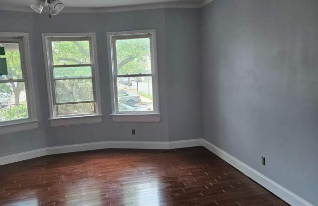 39 PULASKI Avenue photos photos