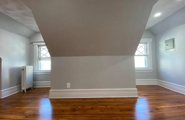 174 Archer Ave Gallery 2