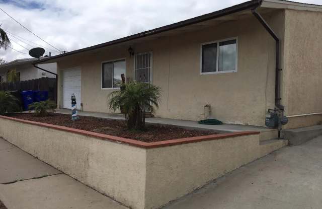 864 Glencoe Dr photos photos