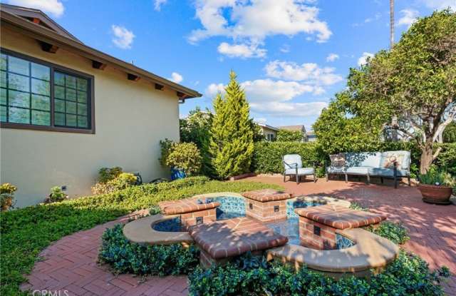 513 E Hillsdale Street photos photos