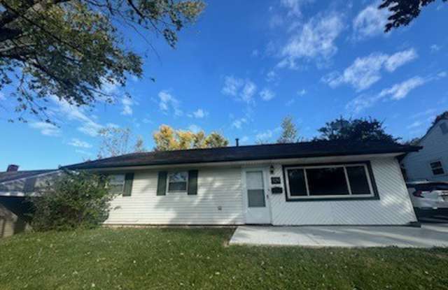 109 E Doris Drive - 109 East Doris Drive, Fairborn, OH 45324 109 E Doris Drive - 109 East Doris Drive, Fairborn, OH 45324