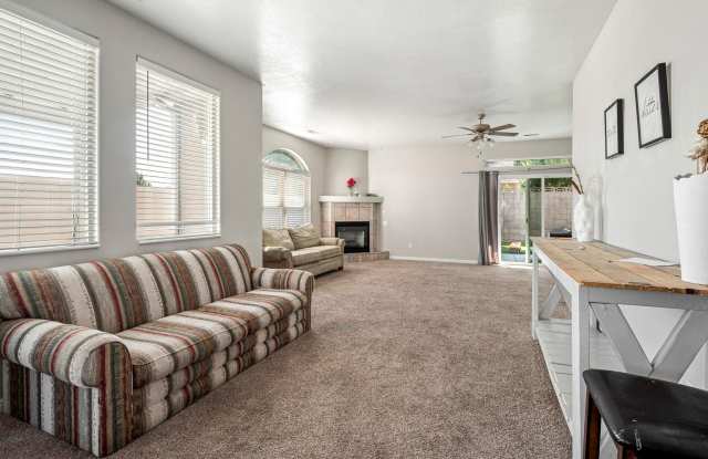 463 N 2070 E Gallery 4