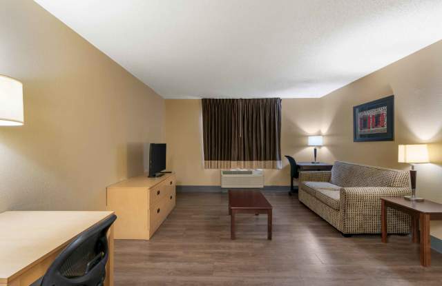 Furnished Studio - Newark - Woodbridge photos photos