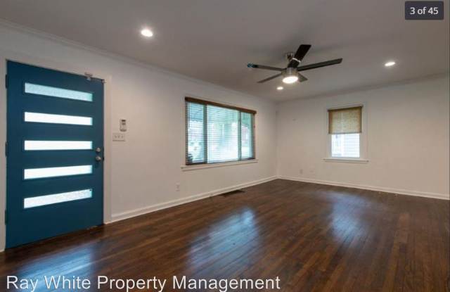 517 Westmeath Drive SW Gallery 3