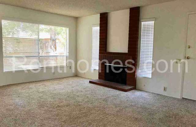 8914 Caminito Vera Gallery 2