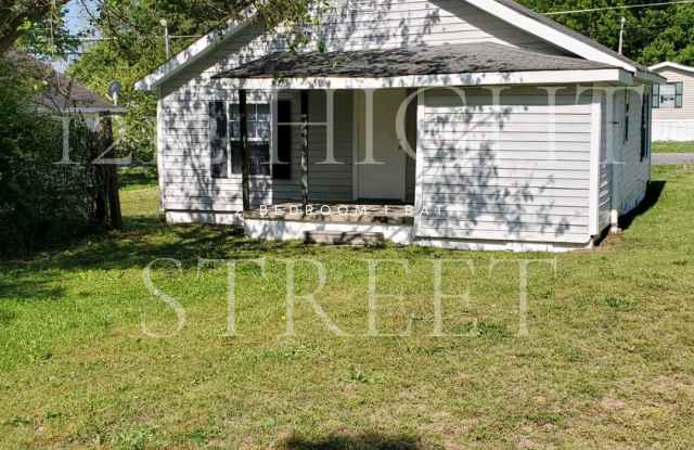 2 bedroom 1 bath house Gallery 3