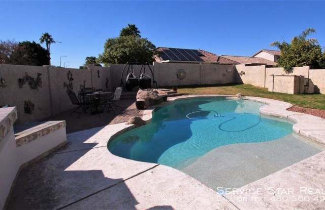 3706 N 127th Dr Gallery 4