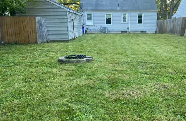Charming & Move-In Ready 3-Bedroom Bungalow in Detroit Gallery 4