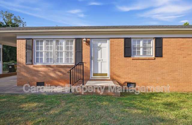 1019 Carmel Dr - 1019 Carmel Drive, Gaston County, NC 28056