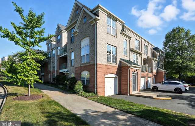 12180 ABINGTON HALL Place Gallery 2