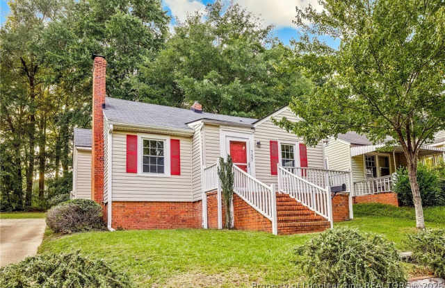 727 Greenland Drive Gallery 3