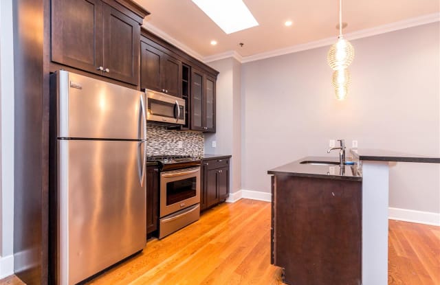 313 1ST ST - 313 1st St, Hoboken, NJ 07030