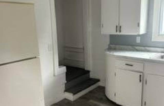125 Lehigh Gallery 3