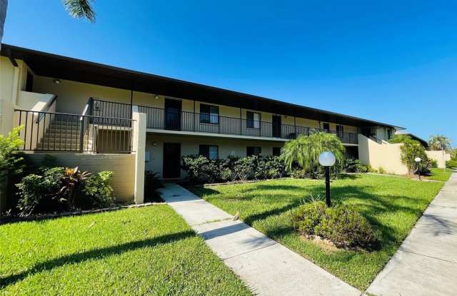 4000 OAKVIEW DRIVE L9 - 4000 Oakview Drive, Charlotte Harbor, FL 33980