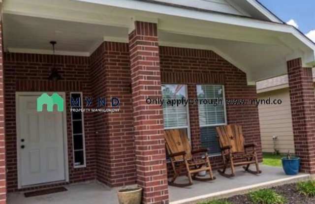 1907 Scotch Pine St Gallery 3