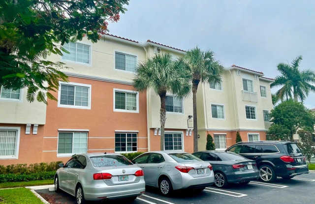 9849 Baywinds Blvd photos photos