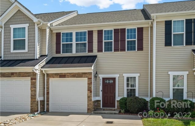 2527 Silverthorn Drive - 2527 Silverthorn Drive, Charlotte, NC 28273