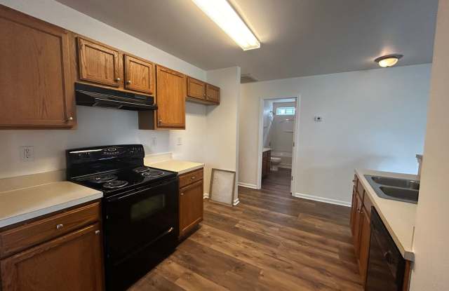 Beautiful 3 Bedroom Home in Kyli Glen! Gallery 4