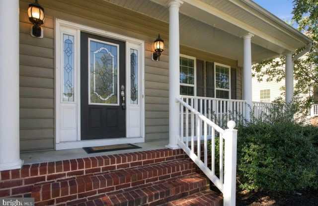 3671 MIDDLE GROUND Court Gallery 4