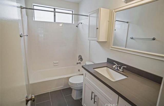 836 Westbourne Drive photos photos