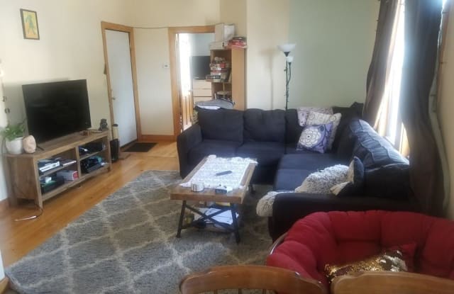 15 Kensington Ave - 15 Kensington Avenue, Somerville, MA 02145