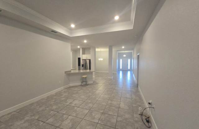 4 bed 3 bath home Gallery 4