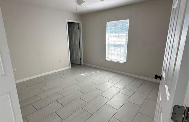1027 Andalusia Boulevard Gallery 4