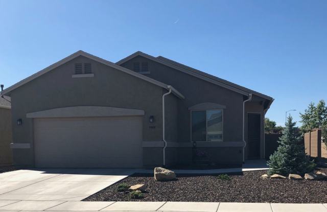 4668 Salem Place - 4668 Salem Place, Prescott Valley, AZ 86314