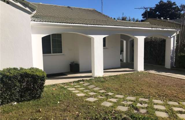 5646 Woodman Avenue - 5646 Woodman Avenue, Los Angeles, CA 91401