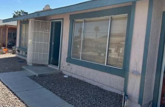 SW Remodeled 2 Bedroom!! photos photos