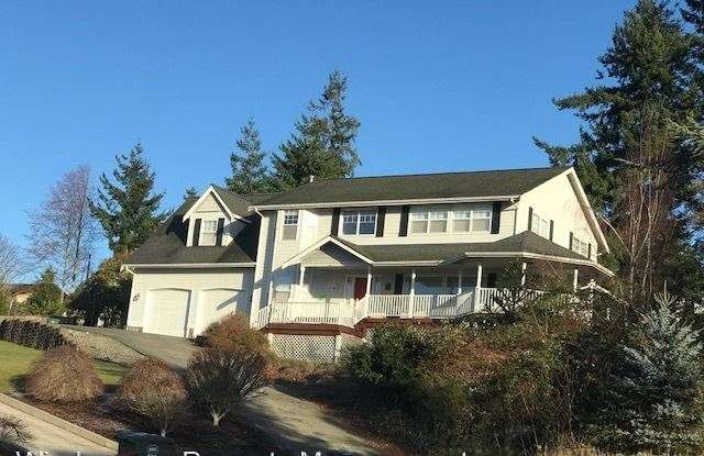 917 36th St - 917 36th Street, Bellingham, WA 98229