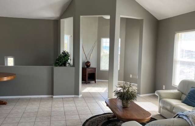 495 North Coulter Circle Gallery 2