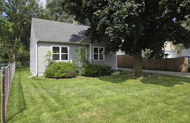 1326 Ridgeway Street photos photos