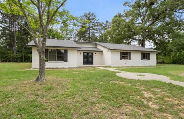 100 Franklin Street - 100 Franklin Street, New Llano, LA 71461