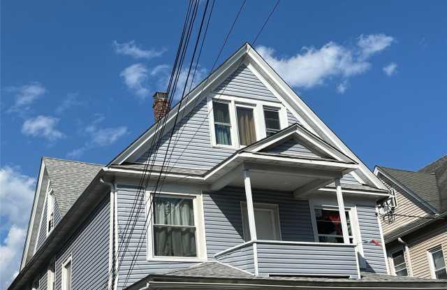 16 Odell Avenue photos photos