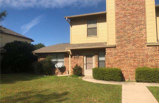 701 Wolftrap Drive - 701 Wolftrap Drive, Denton, TX 76209