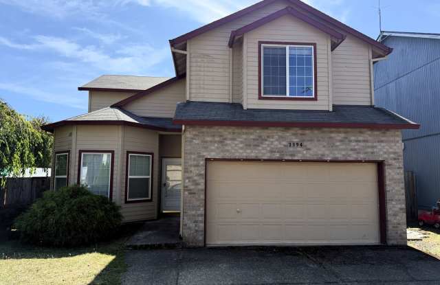 3194 SE Tumblestone Drive ~ Freshly Updated Home Gallery 1