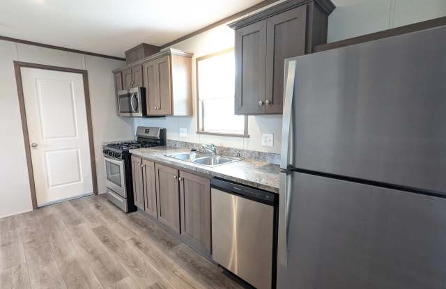 106 Delta Dawn photos photos