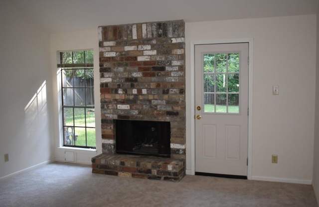 4006 Sweet Gum Trail Gallery 3