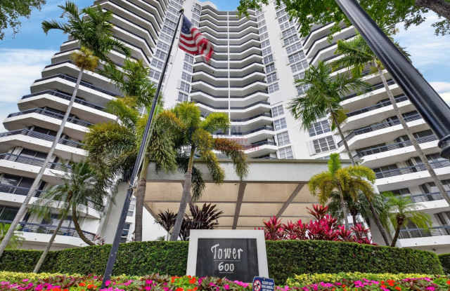 14th Floor Fully Furnished Gem in Mystic Pointe, Aventura - Ocean & Intracoastal Views Move-in Ready Gallery 3