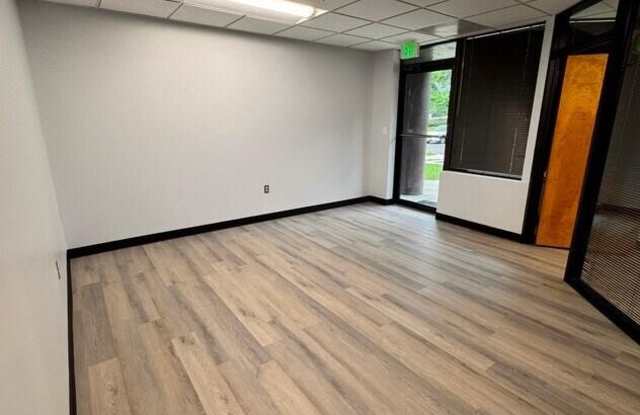 8835 COLUMBIA 100 Parkway Gallery 2