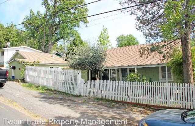 18513 Fir Avenue - 18513 Fir Avenue, Tuolumne City, CA 95379