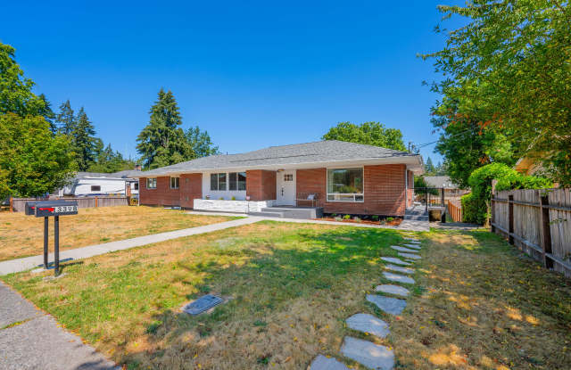1339 Garrison Avenue photos photos