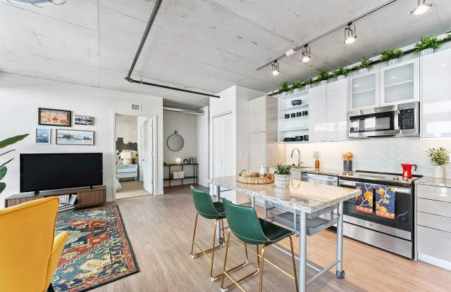 Skyline 776 Gallery 3