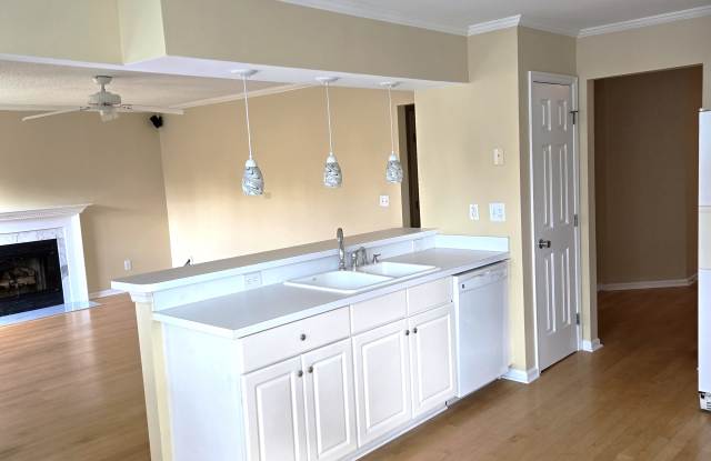 3028 Vance Way Gallery 2