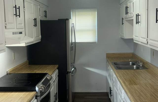 3224 Springfield Drive - 2 Gallery 1