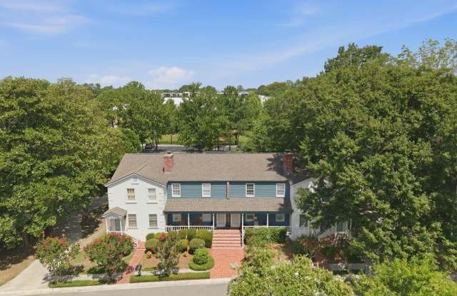 1530 Village Square Gallery 2
