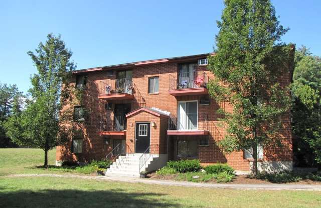 1225 Bodwell Road - 1225 Bodwell Road, Manchester, NH 03109