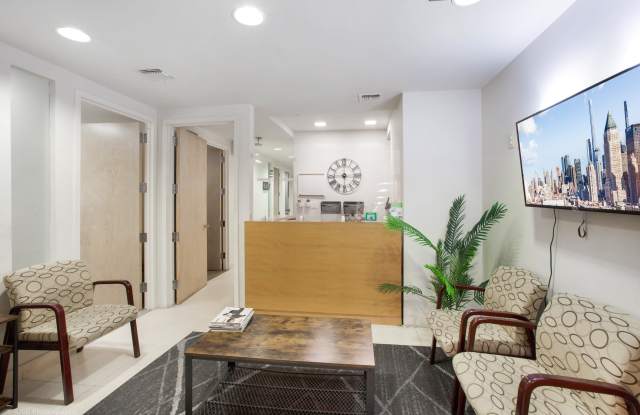 800 Second Avenue 806 - 800 2nd Avenue, New York City, NY 10017
